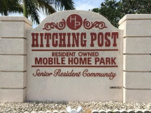 Lee Corp Hitching Post